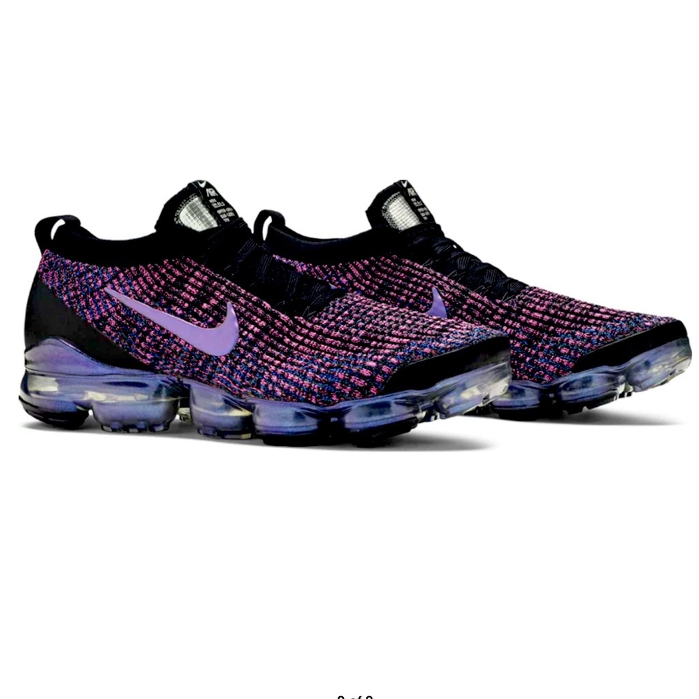 Women’s Nike vapor max